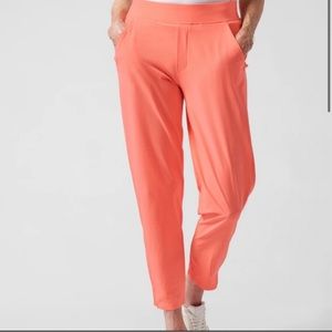 Athleta Brooklyn Ankle Pant size 14 NWT
